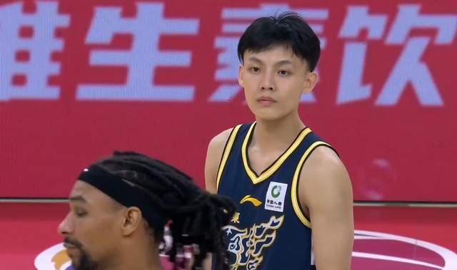 开云体育下载-伤势不乐观，依旧去报到！杜锋爱徒好样的，郭士强会留下他吗？